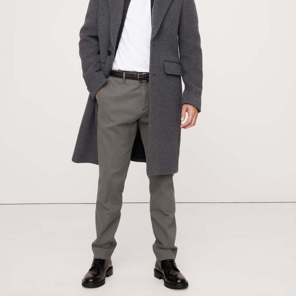 Banana Republic men’s gray chino pants NWT 35x30